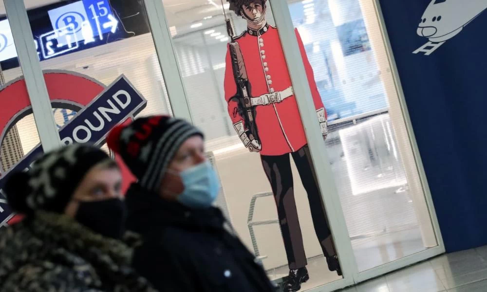 Κορονοϊός: Ραγδαία άνοδος των ημερήσιων κρουσμάτων στην Βρετανία